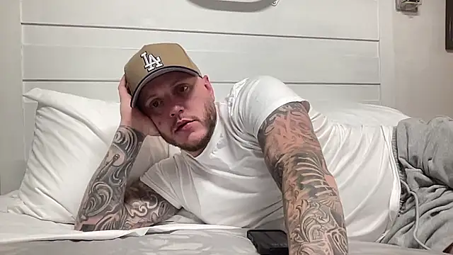 Snapshot of Thegreatwhitepipe chatting on 09-22-25, 10:06 Thegreatwhitepipe online show from 09-22-25, 10:06