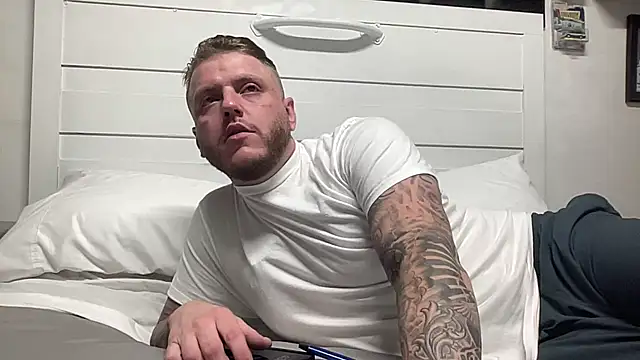 Snapshot of Thegreatwhitepipe chatting on 09-26-25, 11:36 Thegreatwhitepipe online show from 09-26-25, 11:36