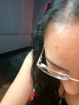 Sarafountain online show from 11-05-25, 04:12