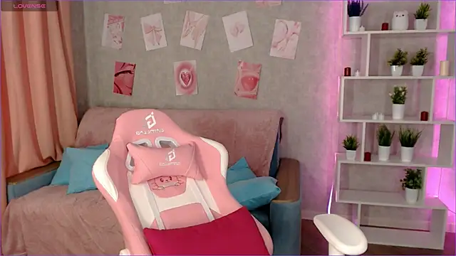 Snapshot of Cassie_Scott chatting on 03-16-25, 04:52 Cassie Scott online show from 03-16-25, 04:52