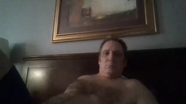 Snapshot of HunkofRock chatting on 06-09-26, 04:51 HunkofRock online show from 06-09-26, 04:51