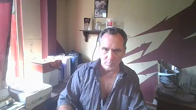 Snapshot of HunkofRock chatting on 08-07-26, 02:30 HunkofRock online show from 08-07-26, 02:30