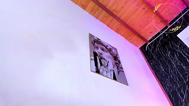 nicelle carson  online show from 03-11-25, 03:56