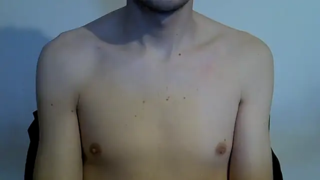 Snapshot of arnoanro chatting on 03-15-25, 04:43 arnoanro online show from 03-15-25, 04:43