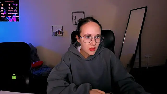 mona cloud online show from 09-09-25, 10:42