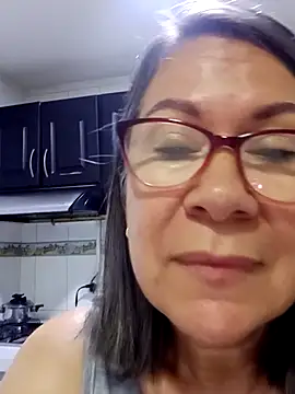 victoria wayne online show from 11-05-25, 10:04