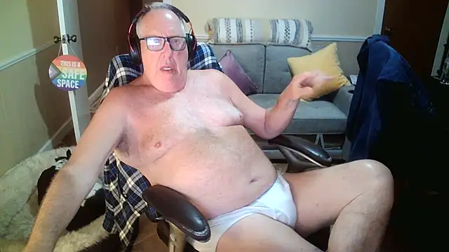 superbearboss online show from 06-11-26, 03:04