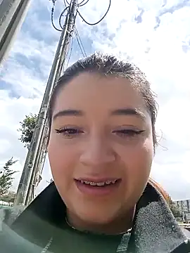 Karina Leon online show from 12-04-25, 05:21