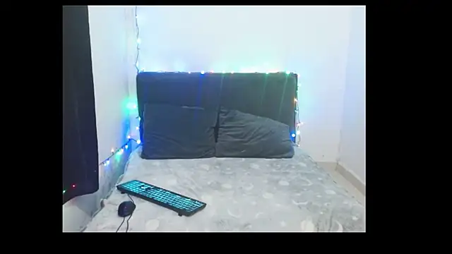 isabel-nashyeli online show from 03-07-25, 08:56