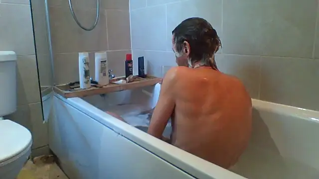 Snapshot of Grower_and_shower chatting on 05-04-26, 06:37 Grower and shower online show from 05-04-26, 06:37