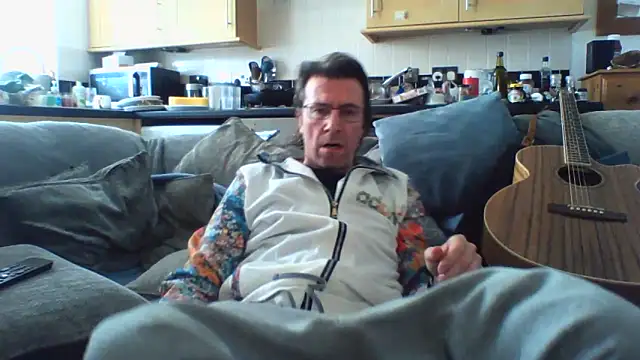 Snapshot of Grower_and_shower chatting on 05-22-26, 10:43 Grower and shower online show from 05-22-26, 10:43