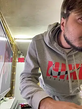 Bello98sud online show from 12-04-25, 03:21