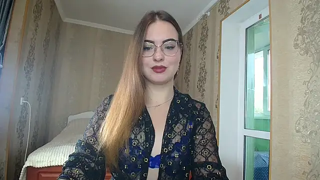 Leila Kissyu online show from 10-25-25, 10:23