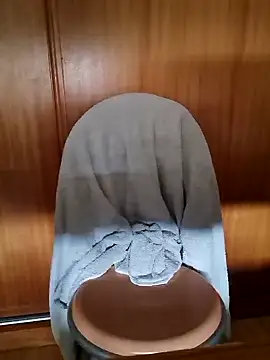 Snapshot of LucianDraven chatting on 03-08-25, 01:25 LucianDraven online show from 03-08-25, 01:25