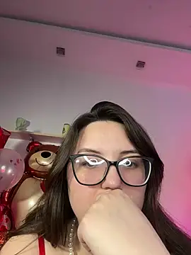 MiraLuccian online show from 02-14-26, 08:49