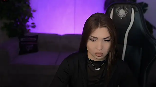 Billie054 online show from 11-11-25, 06:24