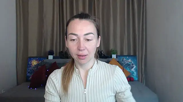 Kiss julli88I online show from 03-18-25, 06:26