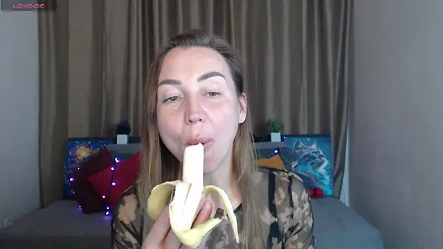 Kiss julli88I online show from 03-20-25, 09:35