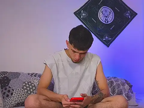 Snapshot of samevansx_ chatting on 11-14-25, 02:38 samevansx online show from 11-14-25, 02:38