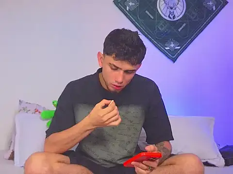 Snapshot of samevansx_ chatting on 11-26-25, 01:56 samevansx online show from 11-26-25, 01:56