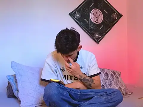 Snapshot of samevansx_ chatting on 01-11-26, 03:39 samevansx online show from 01-11-26, 03:39