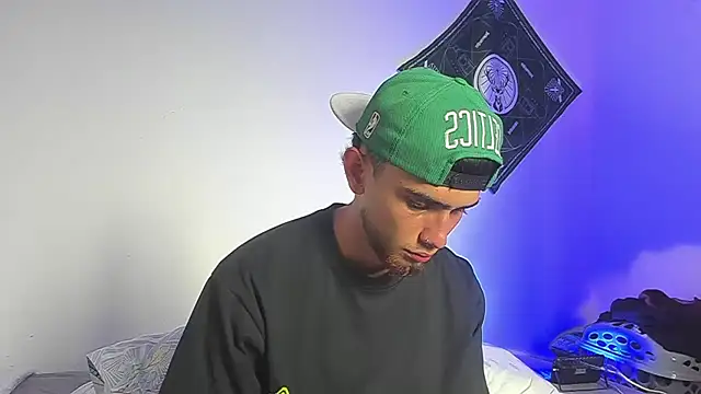 samevansx  online show from 06-30-26, 02:29