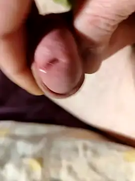 Snapshot of --Serhei-- chatting on 01-16-26, 05:06 --Serhei-- online show from 01-16-26, 05:06