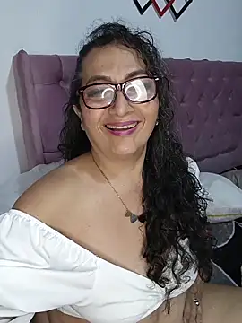 AlessandraLeroy online show from 02-05-26, 02:27