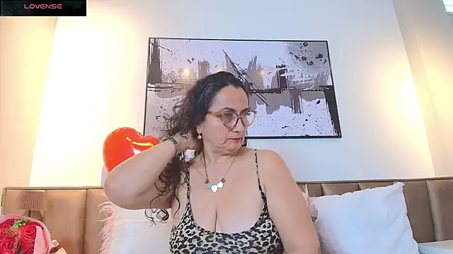 AlessandraLeroy online show from 02-16-26, 12:34