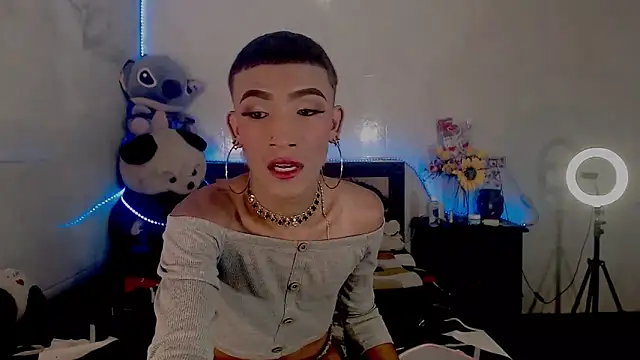 KimberlyXtreme online show from 09-10-25, 02:22