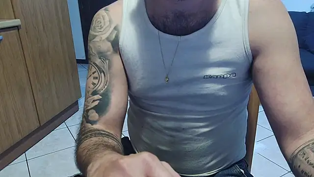 maialinofriuli online show from 10-22-25, 10:42