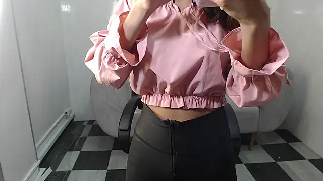  wendy b online show from 09-19-25, 08:09