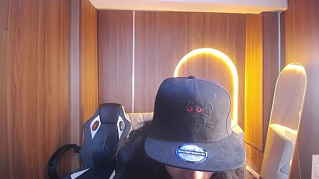  wendy b online show from 10-26-25, 08:26