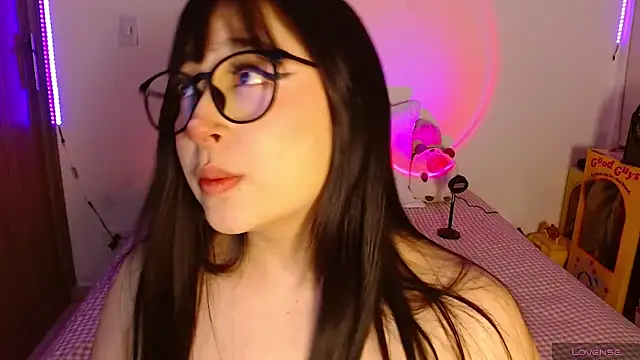 Oliviargf online show from 04-14-26, 12:27