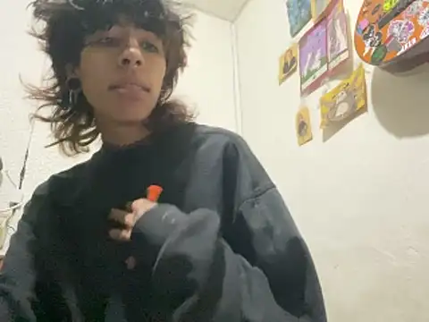 kirito kun online show from 03-19-26, 04:44