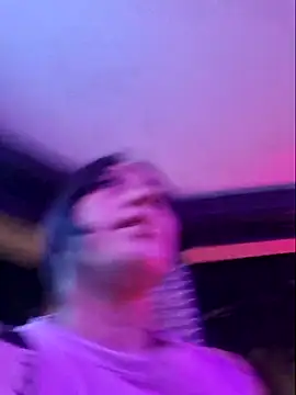 Snapshot of EvelynMoonx chatting on 03-08-25, 03:50 EvelynMoonx online show from 03-08-25, 03:50