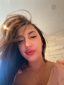 AleksandraRich online show from 10-18-25, 07:09