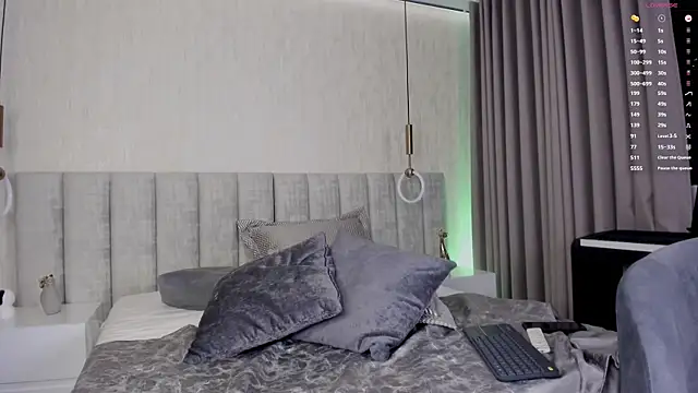 Snapshot of candyred88_ chatting on 03-14-25, 06:53 candyred88 online show from 03-14-25, 06:53