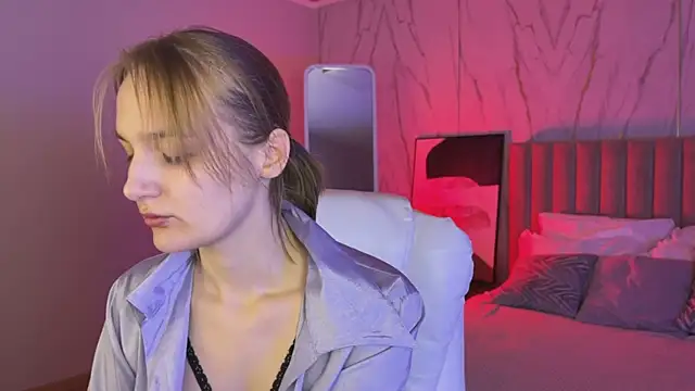  Vikky Moon  online show from 10-08-25, 01:14