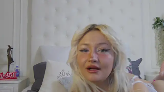 SunnyGlow online show from 01-18-26, 08:18