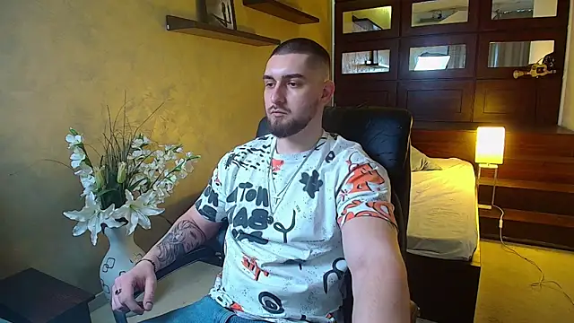 Snapshot of MatiasDean chatting on 03-16-25, 05:47 MatiasDean online show from 03-16-25, 05:47