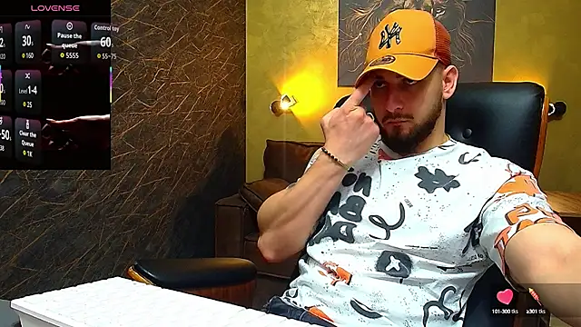 Snapshot of MatiasDean chatting on 10-11-25, 05:17 MatiasDean online show from 10-11-25, 05:17