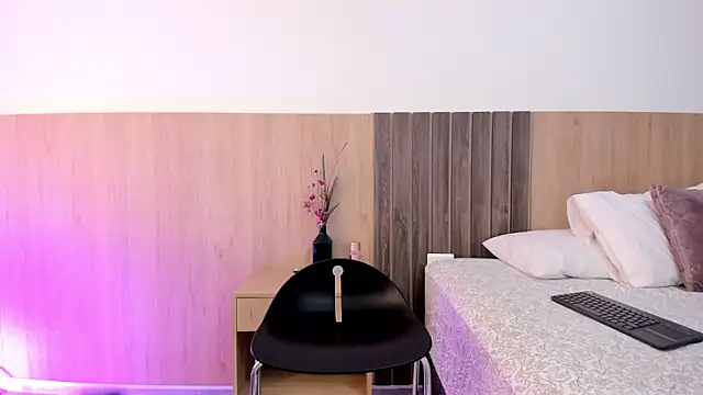  SamantaGomez online show from 09-13-25, 07:57