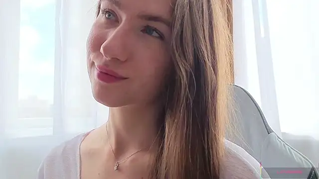 Snapshot of Kira_mindnes chatting on 06-26-26, 06:18 Kira mindnes online show from 06-26-26, 06:18