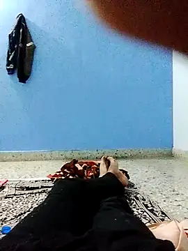 Snapshot of im_clit_sucker chatting on 10-04-25, 09:13 im clit sucker online show from 10-04-25, 09:13