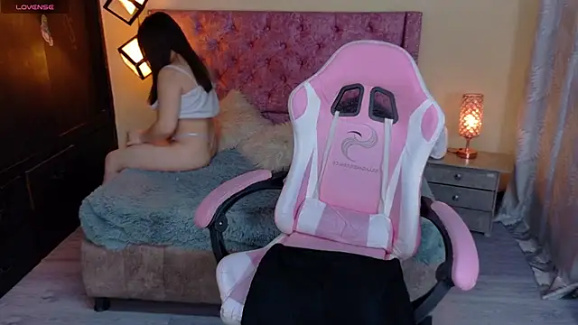 Snapshot of sweet__thang chatting on 10-25-25, 05:26 sweet thang online show from 10-25-25, 05:26