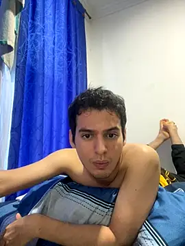 Thiagobb7 online show from 10-24-25, 10:17