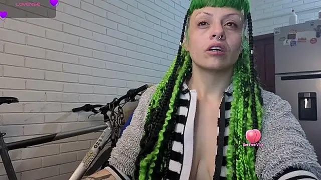 freyaa sorcerees online show from 09-14-25, 02:54