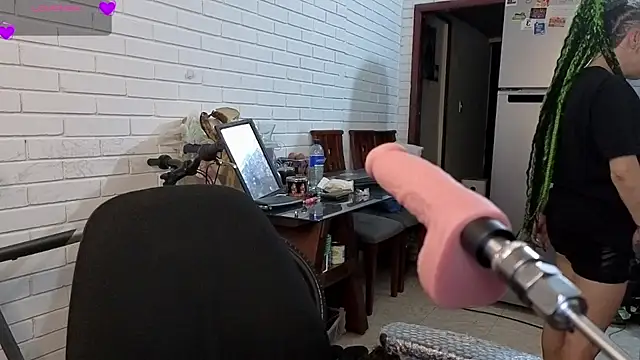 freyaa sorcerees online show from 10-12-25, 01:15