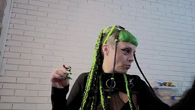 freyaa sorcerees online show from 10-26-25, 01:55